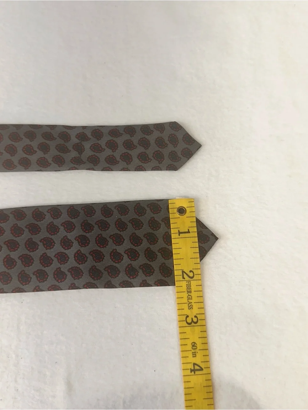 Men's Paisley Silk Tie in Brown and Red Pennleigh Vintage Silk Tie Mens Grey